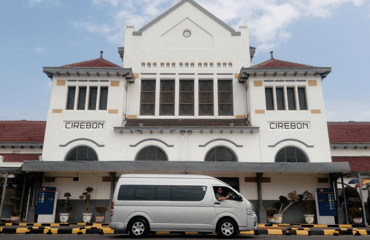 Sewa Hiace Jogja